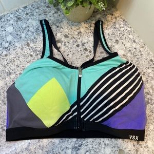 Victoria Secret Sport sports bra size 34 D
